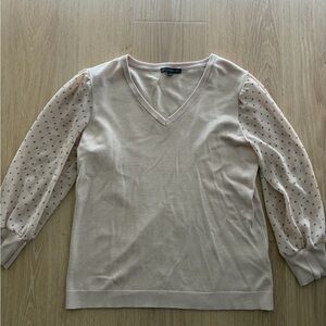 Adrianna Papell Light Beige V-Neck Top